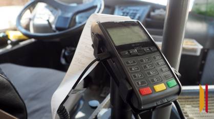 Воронежцы не могут оплатить картой проезд в автобусах 19 июня