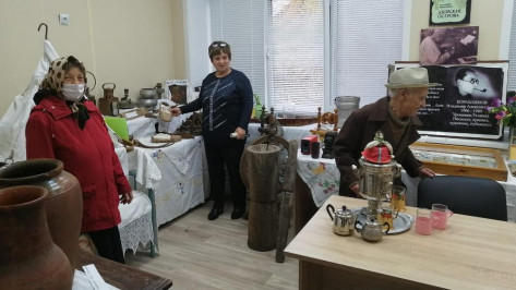 Музей старинного быта создали в верхнехавском селе Углянец 